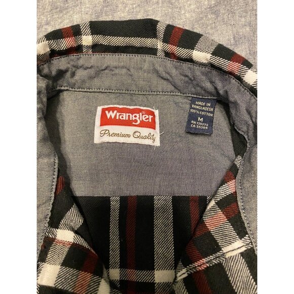 WRANGLER PREMIUM QUALITY MENS BUTTON DOWN PLAID SHIRT - SIZE MEDIUM - RED BLACK - Picture 7 of 7